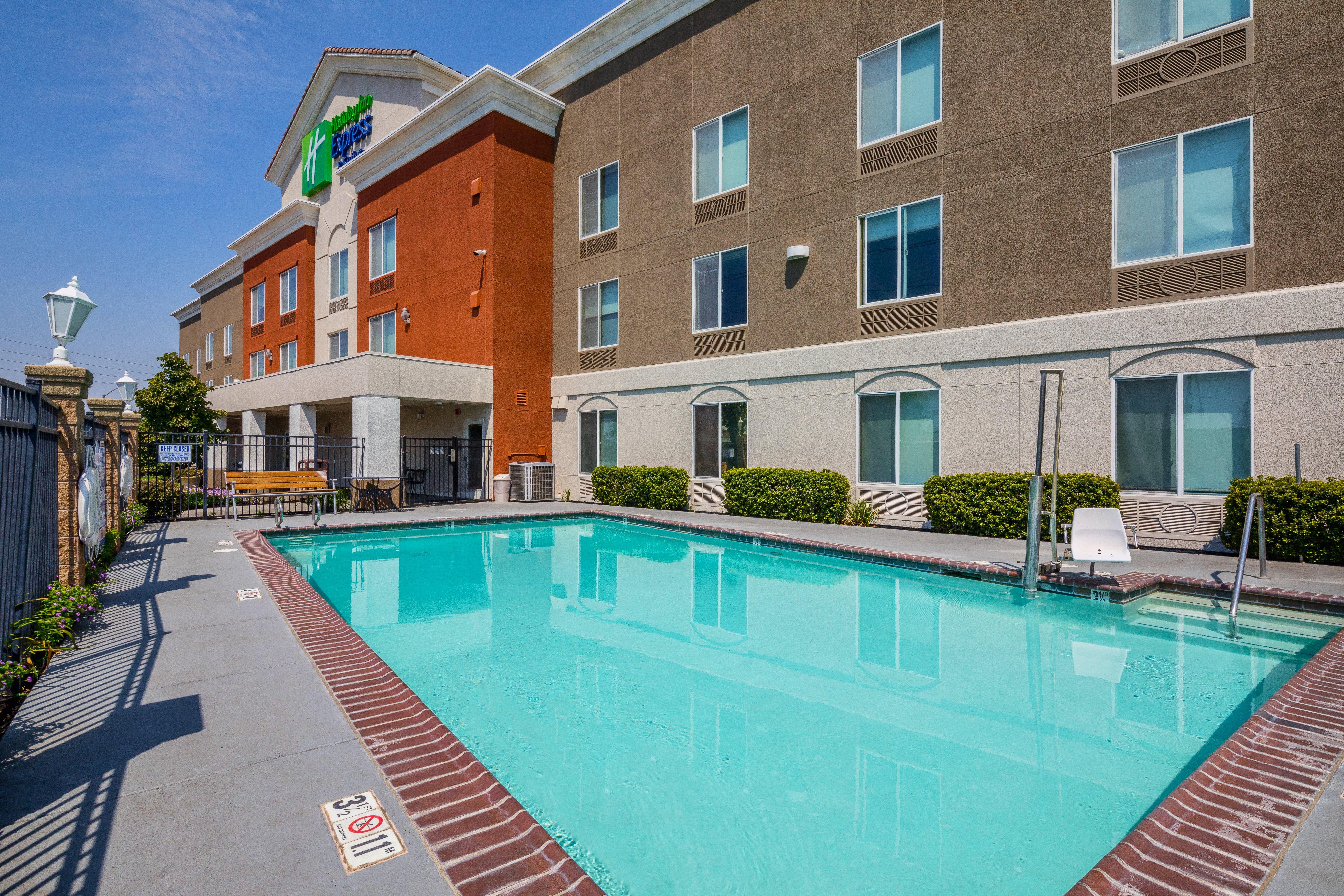 Holiday Inn Express Hotel & Suites Modesto-Salida By Ihg Eksteriør bilde