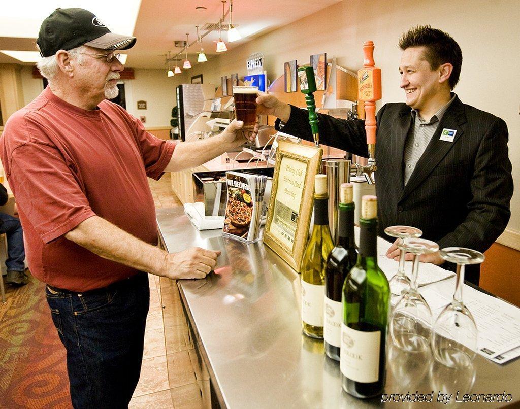 Holiday Inn Express Hotel & Suites Modesto-Salida By Ihg Restaurant bilde